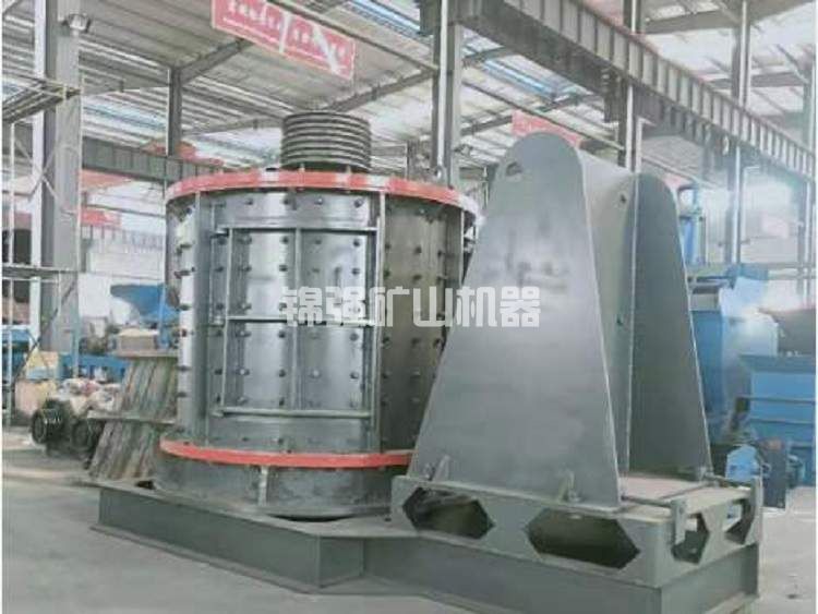 復(fù)合式破碎機(jī)(圖2) 復(fù)合式破碎機(jī)(圖2)