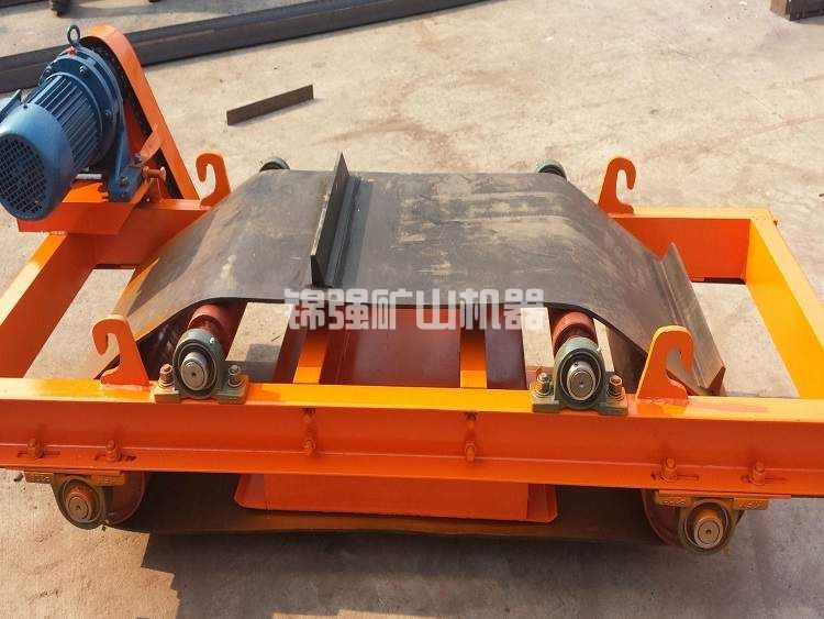 自卸除鐵器(圖5) 自卸除鐵器(圖5)